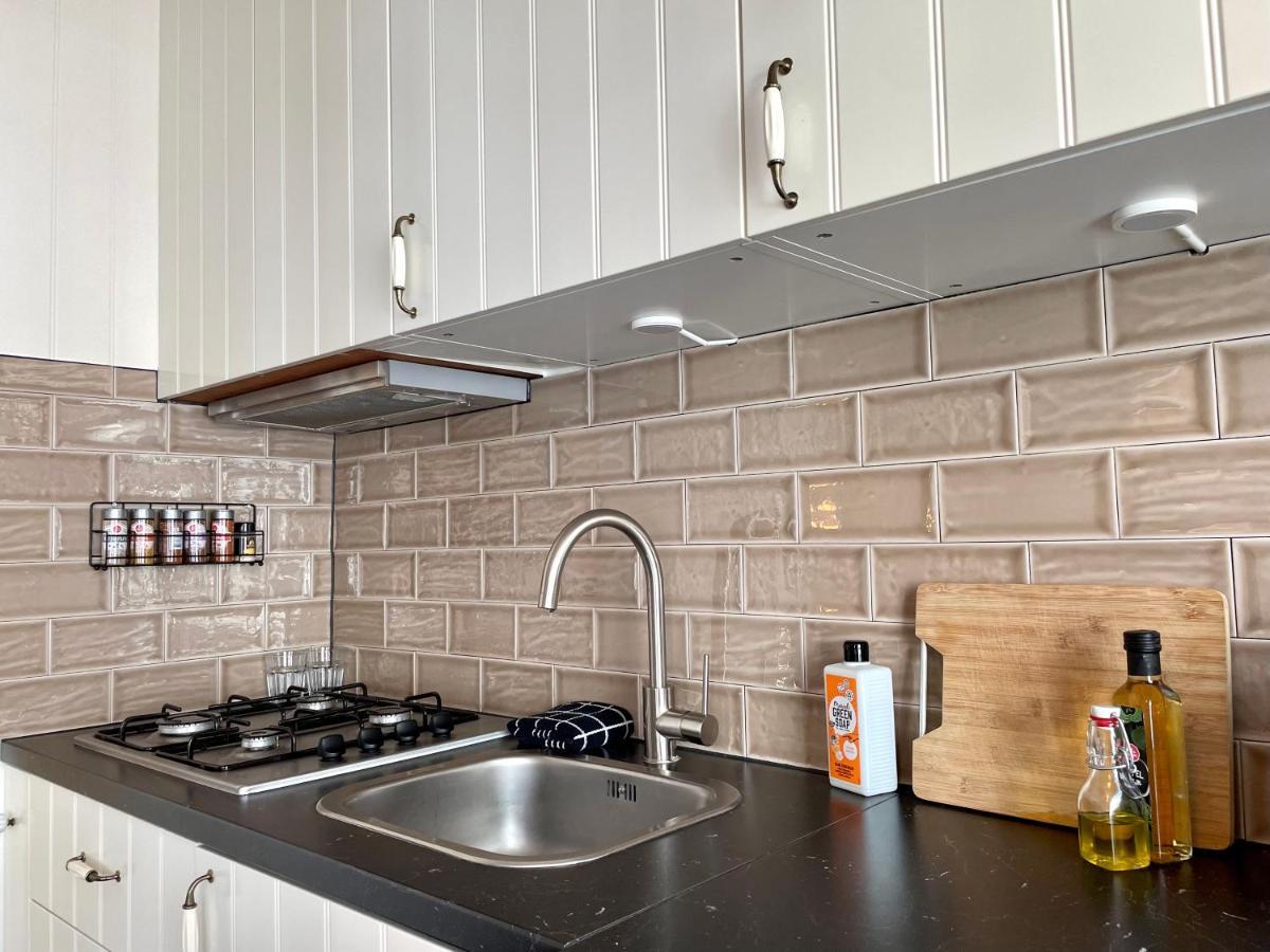 Bed and Breakfast Toast By Night Haarlem Exteriér fotografie